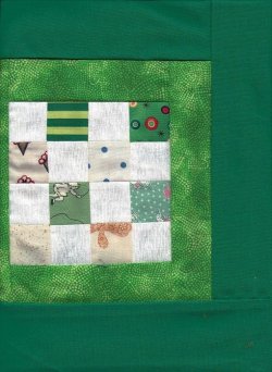 $Green Postage Stamp Quilt1 05.29.2011.jpg