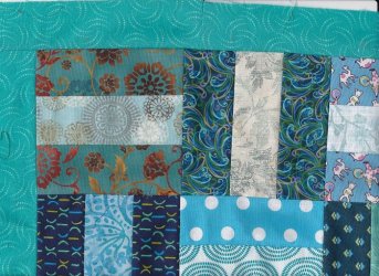 $Turquoise Roman Stripe Quilt 34.jpg