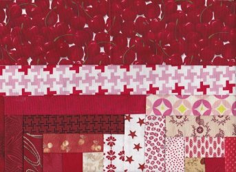 $Cherry cream Furrows Log Cabin9 Quilt, Lower Border.jpg