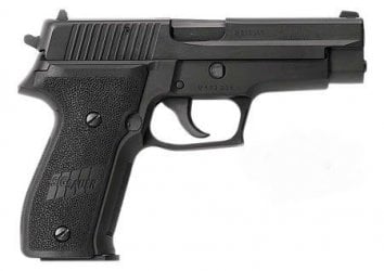 $sig-sauer%20p%20226%209mm-01.jpg