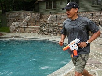 $obama-skeet.jpg