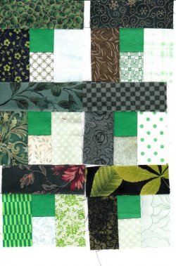 $Green Log Cabin squares, 5 piece stage3.jpg