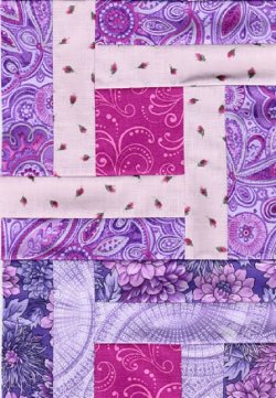 $Purple Double strip log quilt3.jpg