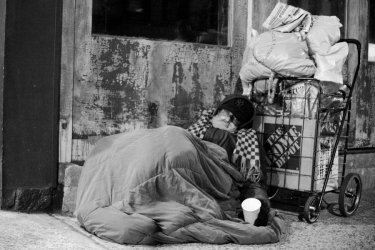 $homeless-shelters-become-even-more-important-when-the-harsh-new-york-winter-arrives.jpg