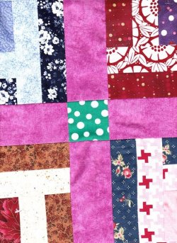 $Turning Colors Double Log Quilt Top5, 50x68.jpg