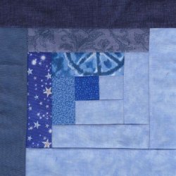 $My Blue Heaven Log Cabin Quilt8.jpg