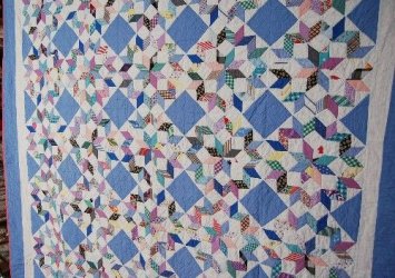 $Carpenters Wheel Quilt d.jpg