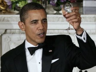 $barack_obama_toast_AP.jpg