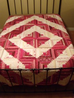 $!Strawberry Barn Raising Quilt.jpg