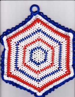 2016.6b becki  potholder.jpg