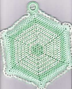 2016.8b becki  potholder.jpg