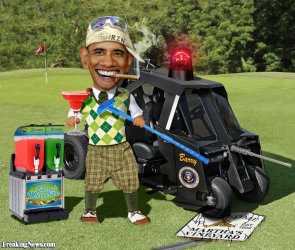 Barack-Obama-Spends-His-Vacation-on-the-Golf-Course--119316.jpg