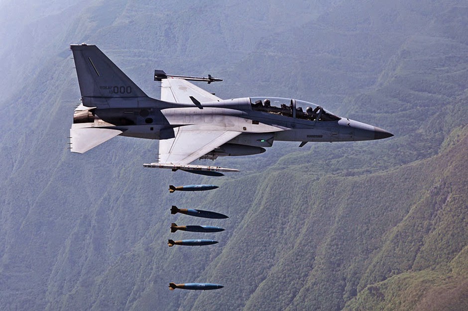South%2BKorean%2BAir%2BForce%2BFA-50%2Bsupersonic%2Bmulti-purpose%2Blight%2Bfighter%2B1.jpg